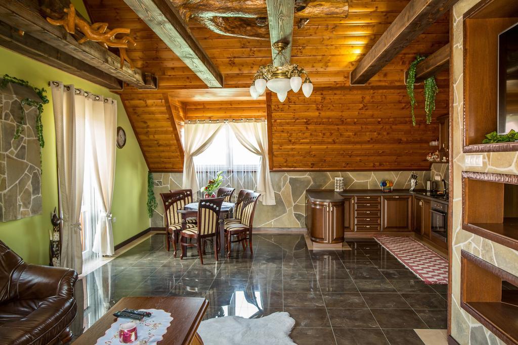 The Golden Eagle Apartment